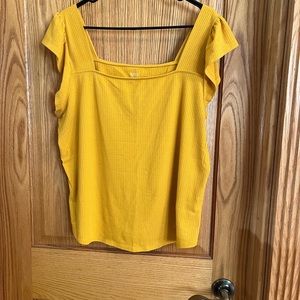 Yellow ruffle short sleeve top